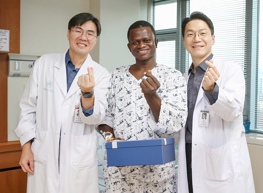 철심 찔려 고통받던 아프리카 청년, 한국서 다시 걷다